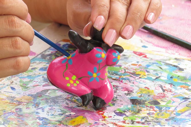 Private Workshop Chichi Painting at Serena'S Art Factory - Key Points