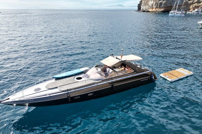 Private Yacht Tour with Drinks and Snorkeling in Gran Canaria - What Makes This Private Yacht Experience Stand Out?