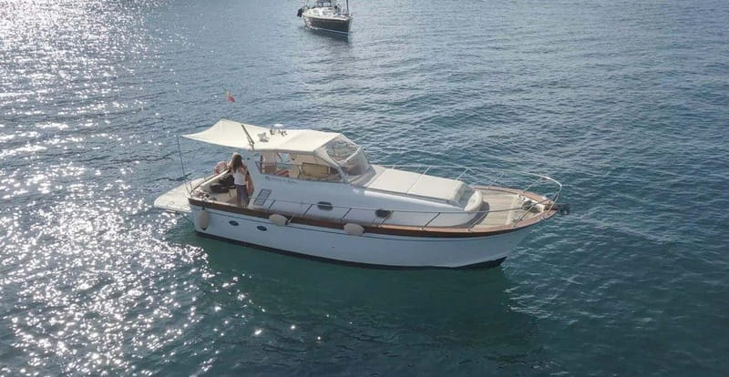 Procida: Day trip by boat with lunch on board - Key Points / Takeaways