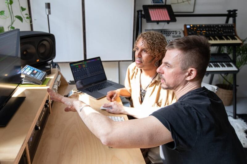 Produce Techno and House Music in Berlin - Who Should Consider This Experience