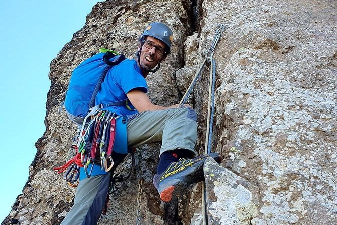 Professional climbing guide - Exploring the Details: What to Expect from Your Climbing Day