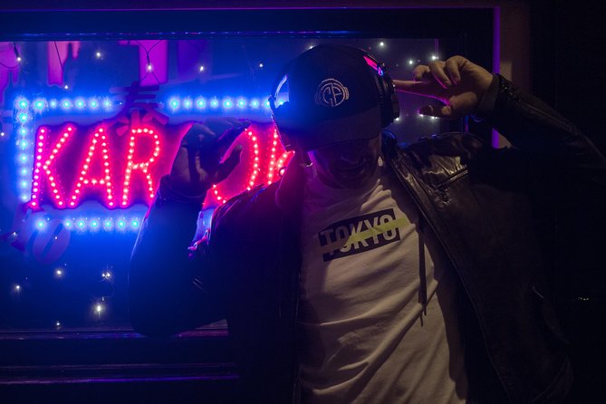 Professional Night Photo Session and Tour in Amsterdam - Inclusion of Camera and Lenses