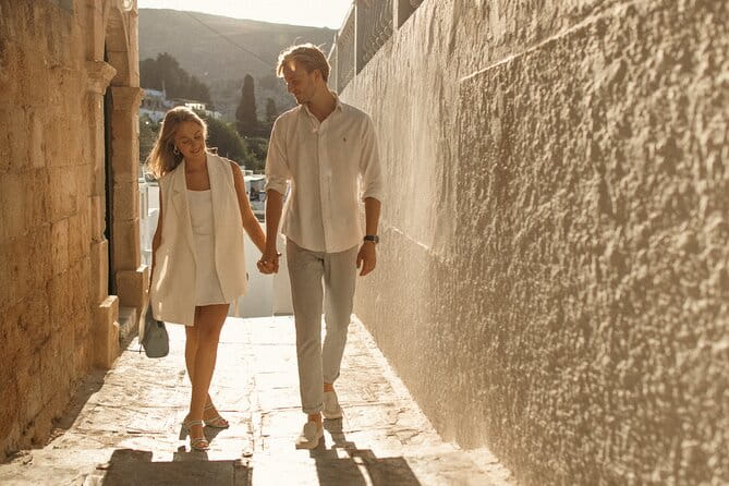 Professional Photoshoot in Lindos - Key Points