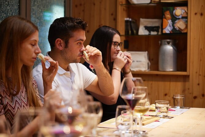 Prosecco Hills Wine and Cheese Gourmet Discovery by Yellowboot - An Enthusiastic Look at the Prosecco Hills Wine and Cheese Gourmet Discovery Tour