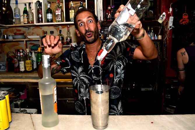 Pub Crawl in Edinburgh - Inclusions and Benefits