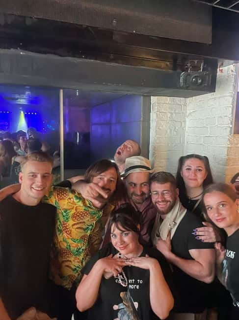 Pub Crawl with 1 hour open bar and 3 VIP clubs - The value of this pub crawl: cost, inclusion, and overall worth