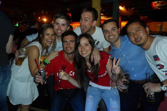 Pub Crawl Zurich - Logistics, Duration, and Group Size