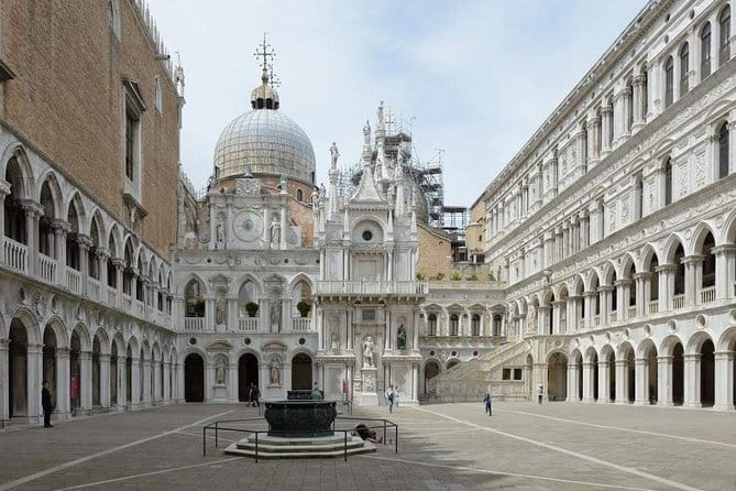 Public Tour: Powerful Venice - Price and Value: Is It Worth It?