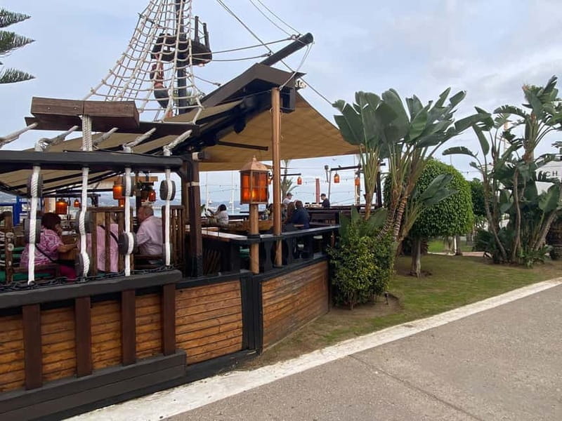 Puerto Banús: Private harbor tour with tapas & cocktail - Key points / Takeaways