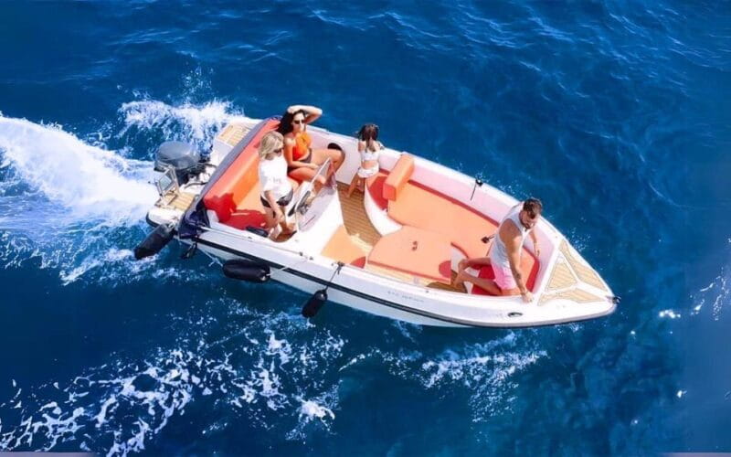 Puerto Colon: La Nina Boat self drive, No licence Tenerife - Price and Logistics: Good Value for the Experience