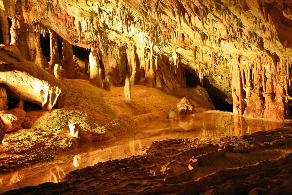 Puerto De San Miguel: Can Marçà Cave Guided Tour With Entry - Things To Know
