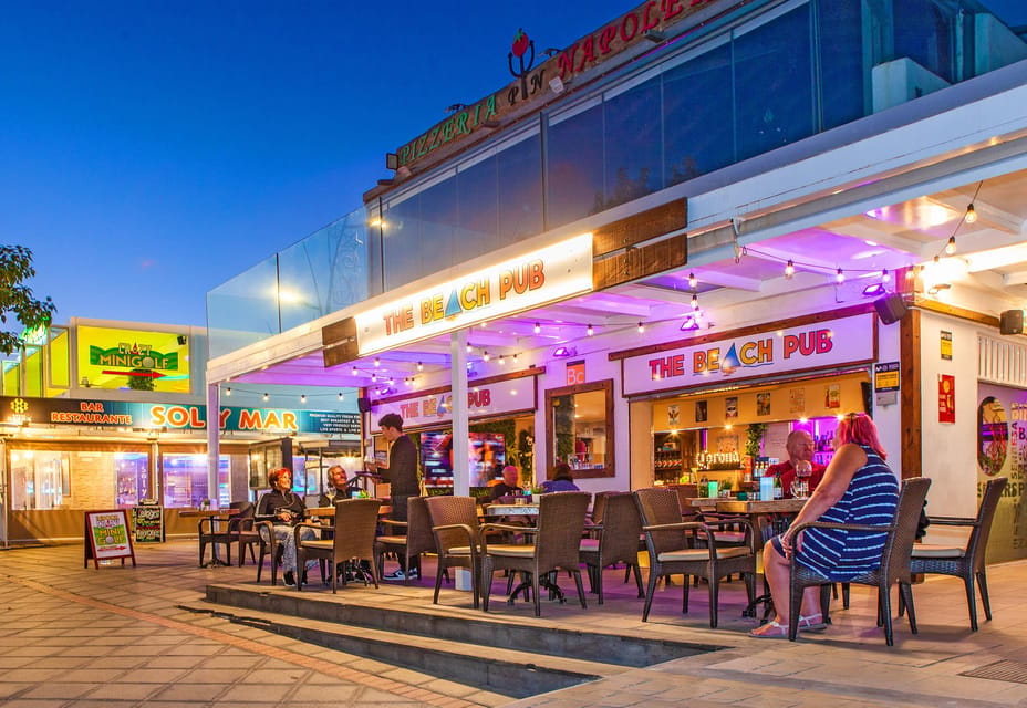 Puerto Del Carmen: Indoor 18 Hole Crazy Mini Golf Experience - Hours of Operation and Availability