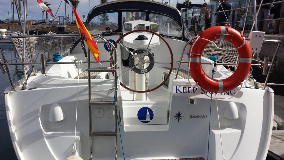 Puerto Rico: Sailing Excursion With Swim, Drinks and Tapas. - Itinerary and Activities