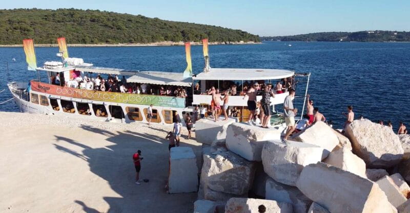 Pula: Boom Boat Party  Cruise, Drinks, DJ & After-Party - Key Points / Takeaways