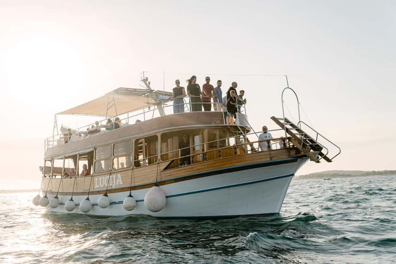 Pula: Brijuni Dolphin Watching cruise with Dinner & Sunset - FAQ