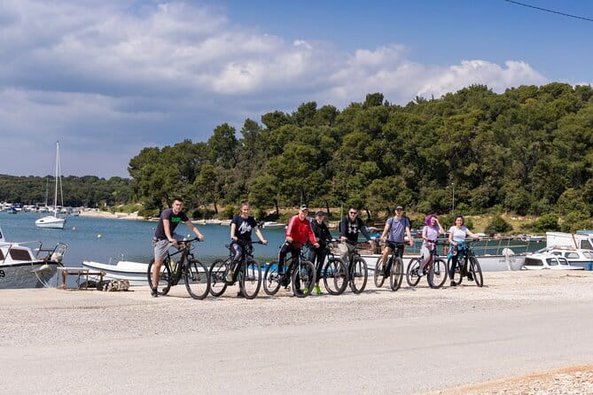Pula E-Bike Tour: From Verudela to Pula City Center - Who is This Tour Best Suited For?