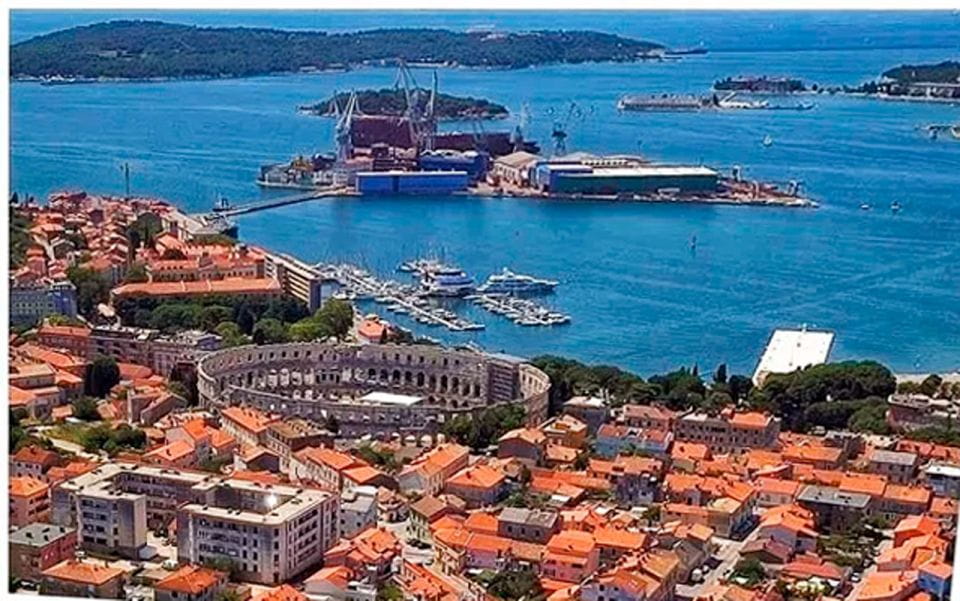 Pula: Harbor Cruise With Unlimited Drinks - Stunning Coastal Panorama