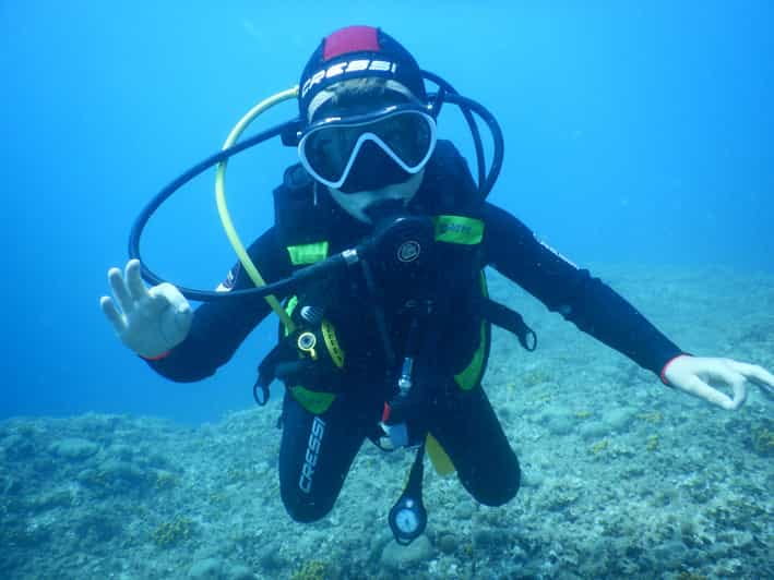 Pula: Introduction to Scuba Diving for Kids (age 8-10) - An Authentic Kid-Friendly Underwater Experience in Pula