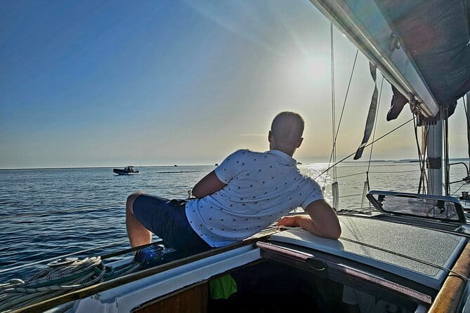 Pula Private Sailing Tour: 4-Hour Customizable Sail, Snorkel, SUP - FAQs