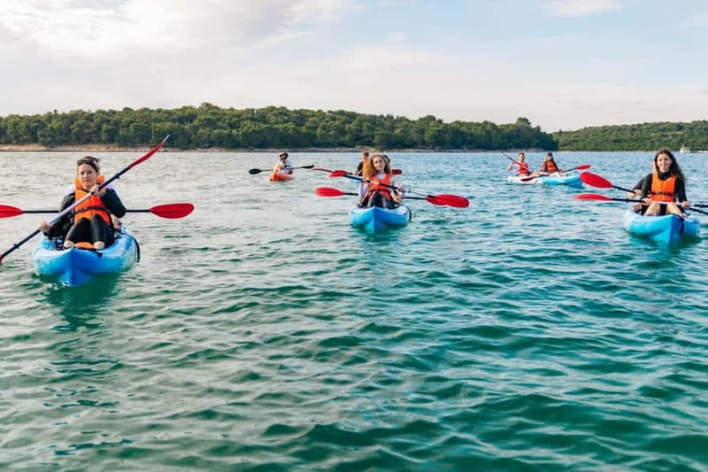 Pula: Three Island Kayak Tour with Cave Photo & Snorkeling - Final Paddling and Reflection: Returning to the Starting Point