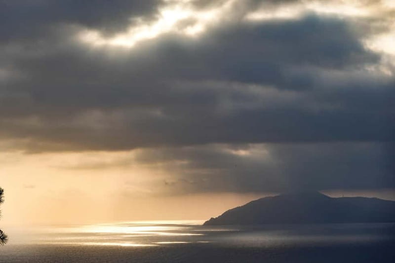 Punta Manara: Hiking immersed in the Mediterranean bush overlooking the sea - Why Choose This Experience?