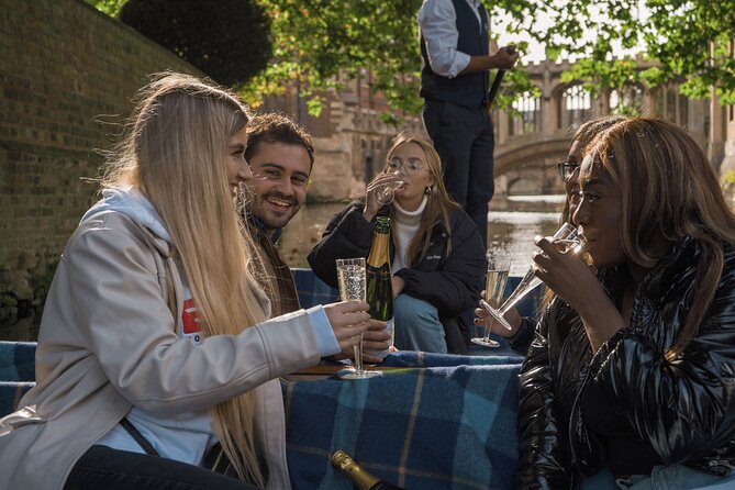 Punting Tour in Cambridge - Accessibility and Accommodations