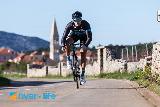 Pure Cycling Experience - Road Bike - A Closer Look at the Pure Cycling Experience in Hvar