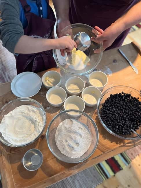 Puumala: Blueberry Rye Pie Baking Workshop - Making the Traditional Mustikkakukko