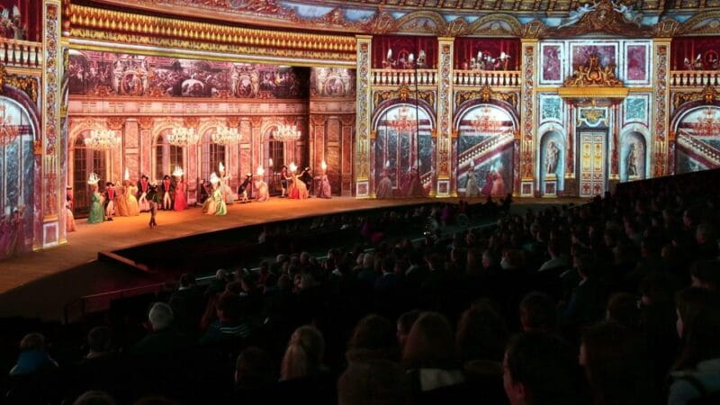 Puy du Fou France Multi-Day Ticket - Who is this experience best suited for?