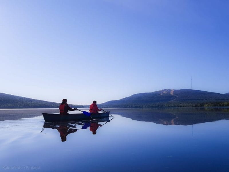 Pyhätunturi: Easy Canoe Trip on Lake Pyhäjärvi - The Flexibility of Scheduling and Guided Support