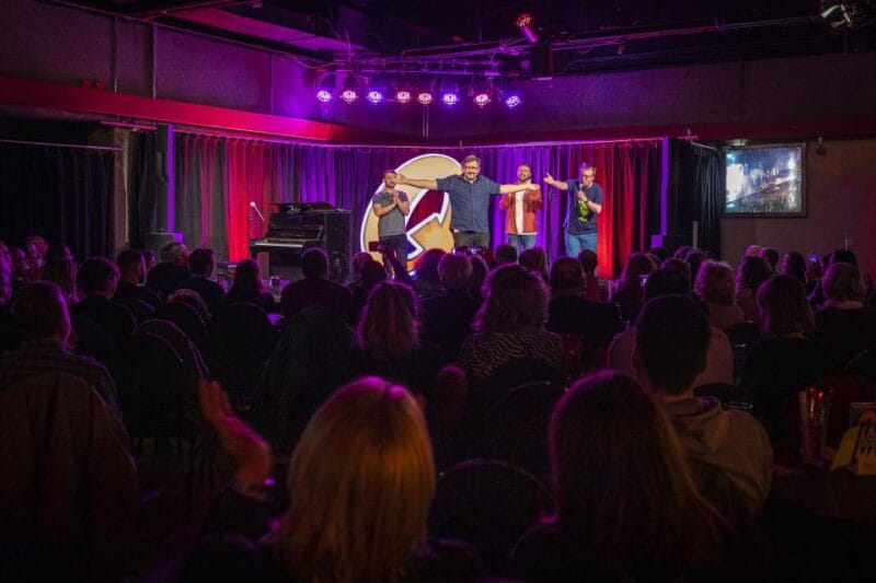 Quatsch Comedy Club München: Die Live Show - Considering the Language Barrier