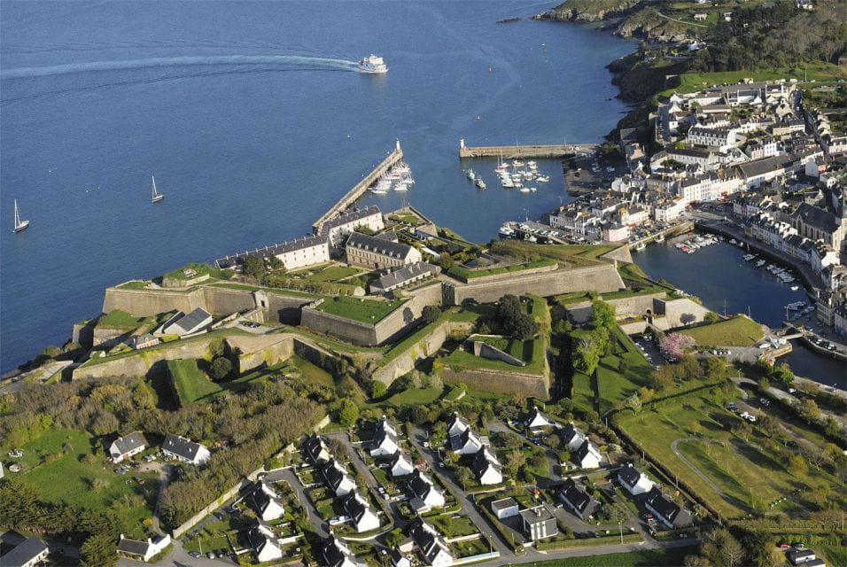 Quiberon: Belle-Île-En-Mer Ferry Crossing To/From Le Palais - About the Experience