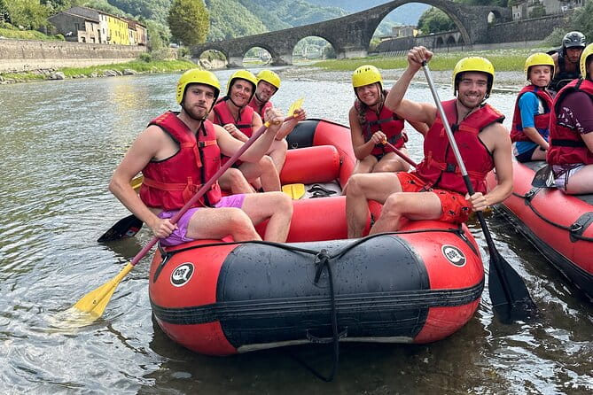 Rafting activity with family in Lucca - A Detailed Look at the Lucca Rafting Experience