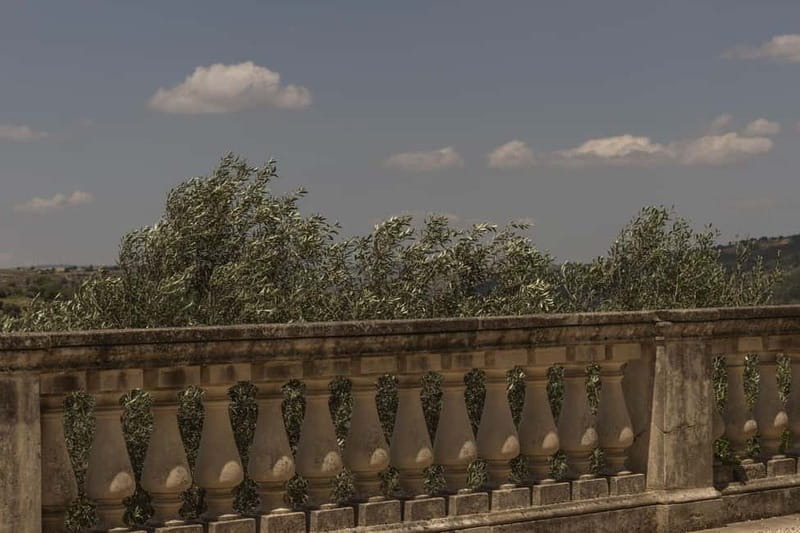 Ragusa: Photography Walk with Professional Portraits - Key points / Takeaways