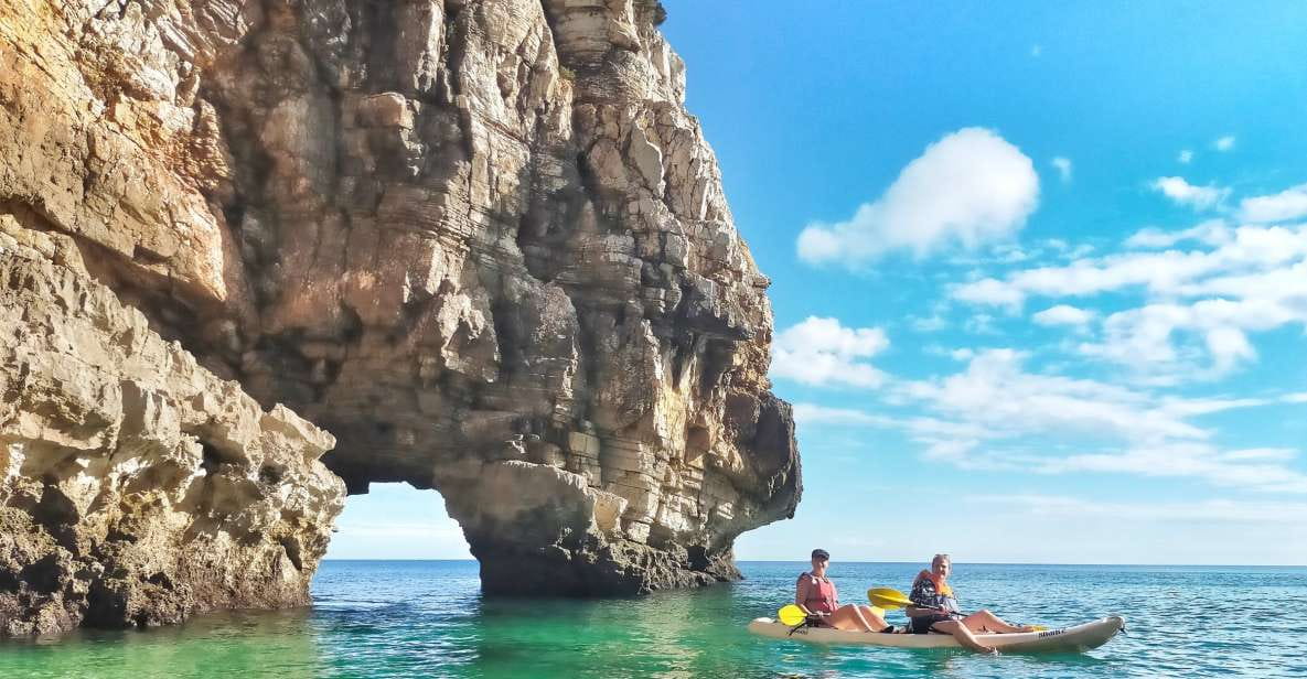 Raposeira: Guided Kayak Tour and Praia Da Ingrina Caves - Group Size and Language Options