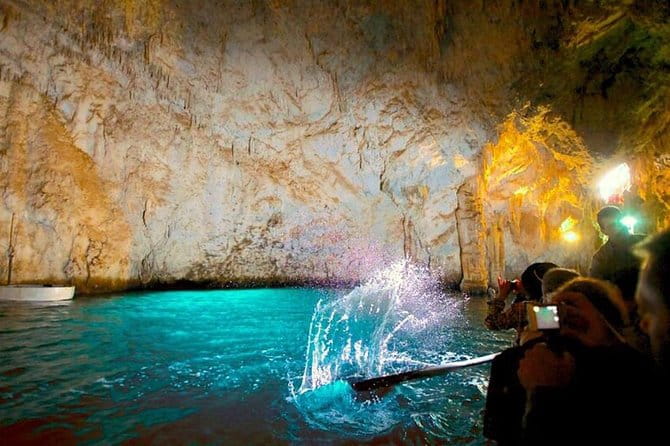 Ravello, Amalfi, Emerald Grotto Shore Excursion. - Who Will Enjoy This Tour Most?