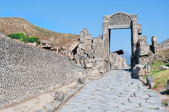 Ravello, Sorrento and Positano - A Balanced View