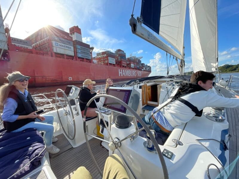Real sailing trip ''Towards the North Sea'' - from/to WEDEL - Duration and Schedule: Making the Most of Your 4 Hours
