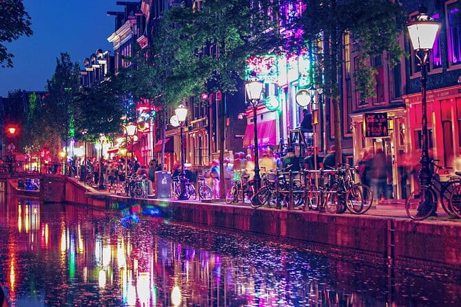 Red Light District Primetime Private Tour for 18+ Only - Overall Experience and Value