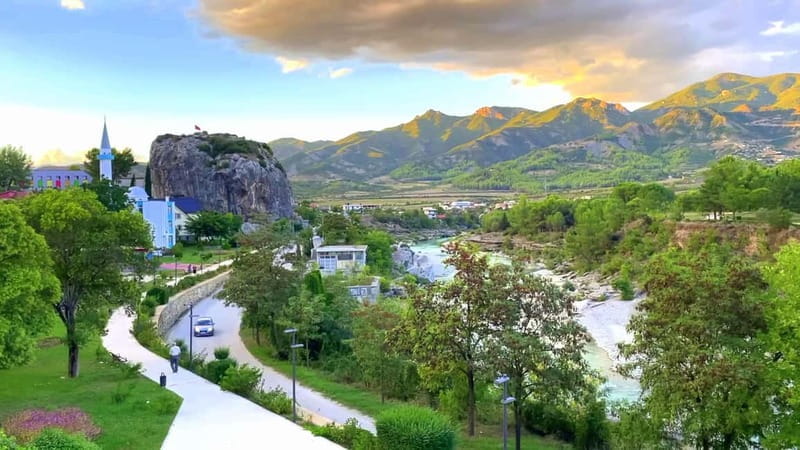 RED LINE: Vlore-Gjirokaster-Permet daily tour with guide - Gjirokaster: The Jewel of the South