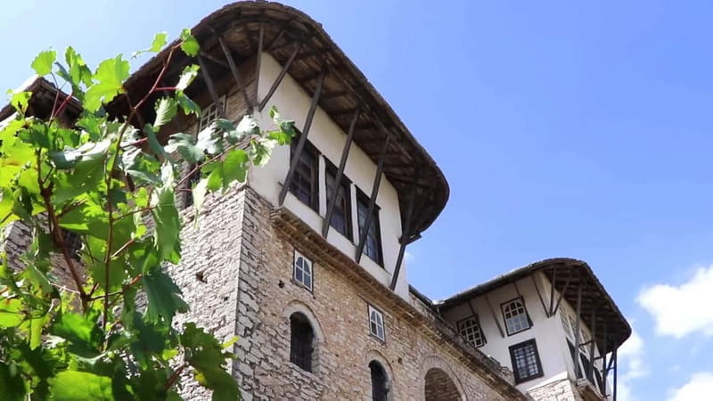 RED LINE: Vlore-Gjirokaster-Permet daily tour with guide - Relaxing in Benja Thermal Baths