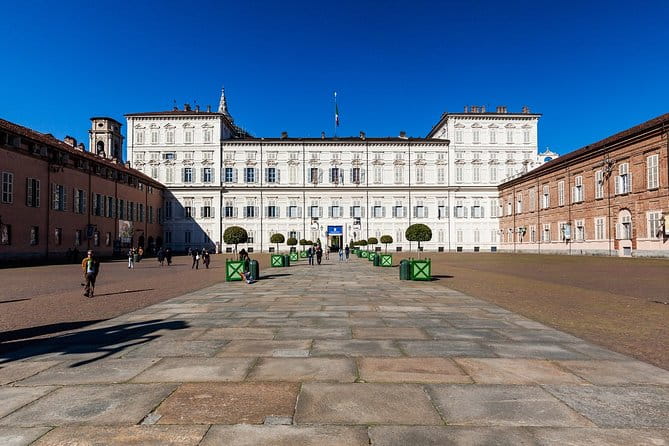 Reggia di Venaria and Stupinigi Hunting Palace - FAQ