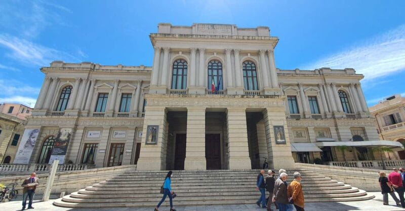 Reggio Calabria: Private Guided City Highlights Walking Tour - Price and Logistics: Does It Make Sense?