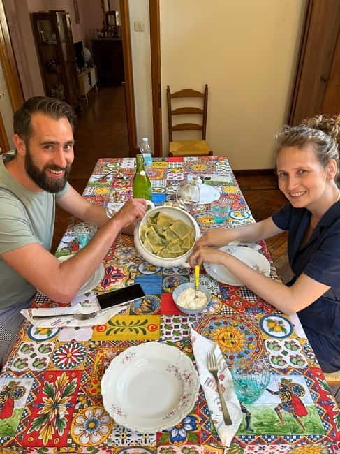 Reggio Emilia: Local Cheese Tasting & Tortelli Cooking Class - Cooking and Dining in a Local Home