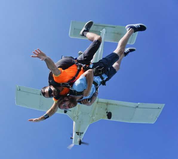 Reggio Emilia: Tandem Skydiving Experience - Getting Oriented: What to Expect in Reggio Emilia’s Skydiving Adventure