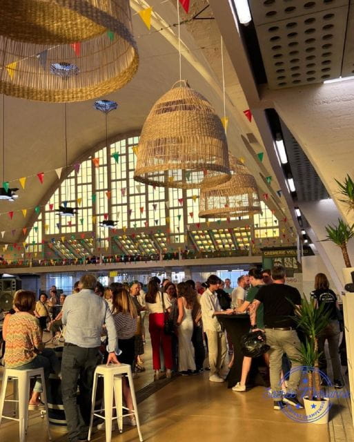 Reims: City-Center Discovery Tour and Champagne Tasting - Guided Tour Highlights