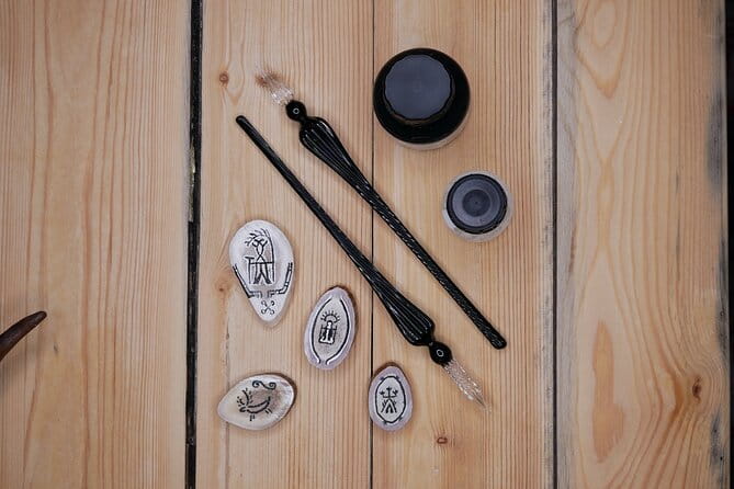 Reindeer Antler Magnet Workshop - The Crafting Process: From Paper to Antler