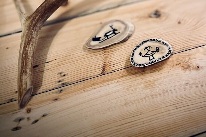 Reindeer Antler Magnet Workshop - Practicalities and Tips