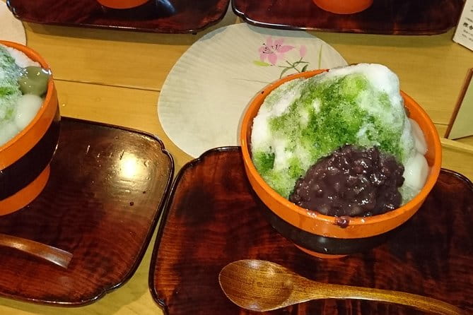 Relax in Nara: Deer Park, Todai-ji Temple and Merchants Town - Naras Deer Park