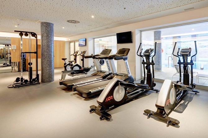 Relaxing Back Massage & Day SPA - Enjoy the Spa Day as Desired